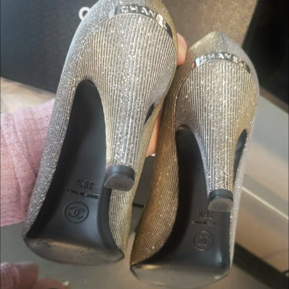Chanel Sparkle Heels 38.5 GORGEOUS!!! RARE 😍😍😍 - Picture 11 of 17
